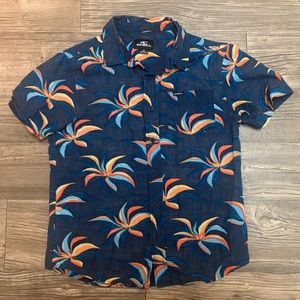 O’Neill floral button down shirt (M/10)